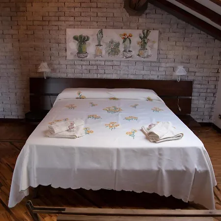 Boutique Etna D'a'mare Bed & Breakfast Trecastagni